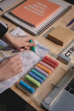 Typo Pens & Markers Mini Highlighter 10Pk -Typo 145905 01 7